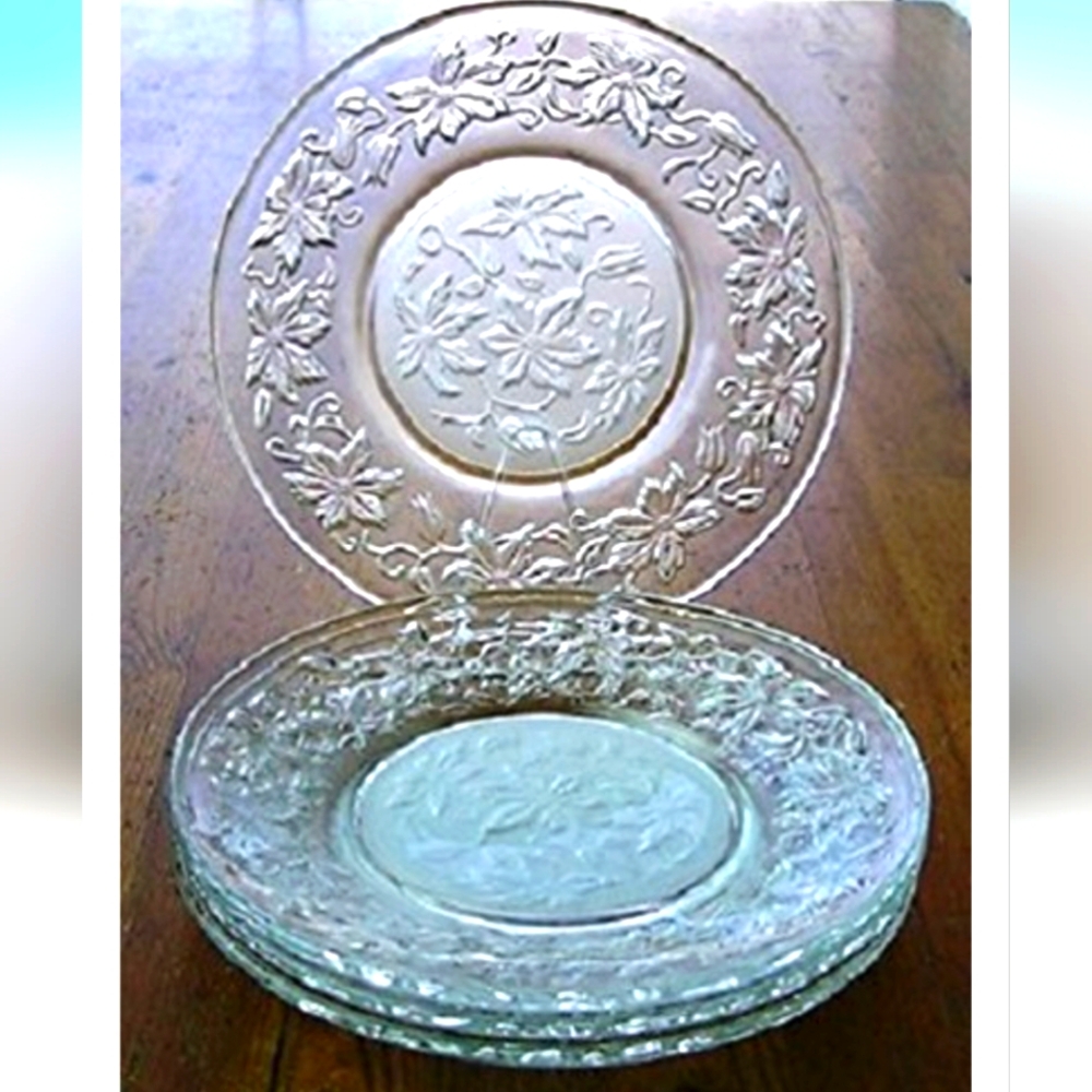 Fantasia Dessert Plates
